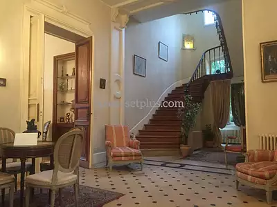 Maison, 600 m²
