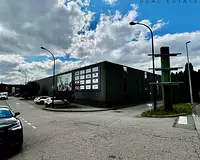 Divers, 2 400 m²
