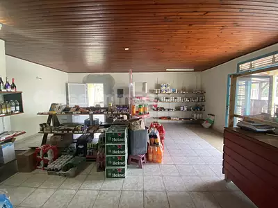 Immeuble, 220 m²
