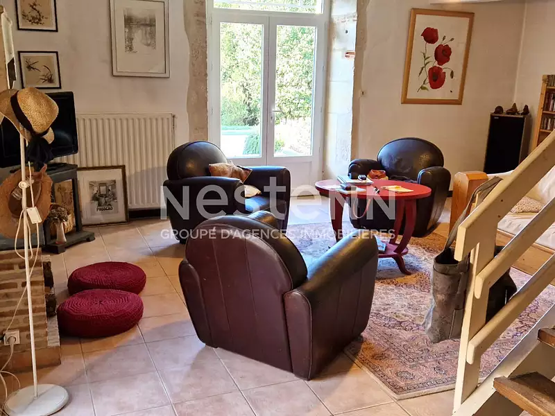 Maison, 282,3 m²