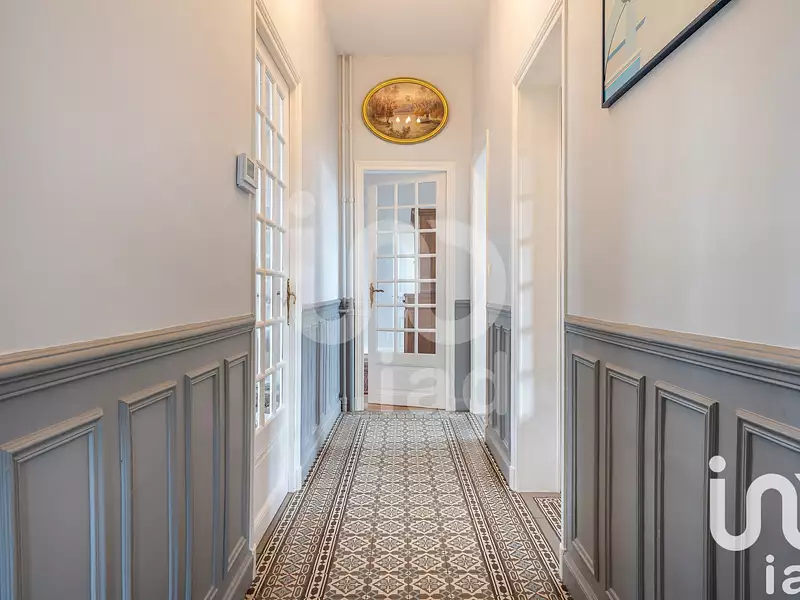 Maison, 248 m²