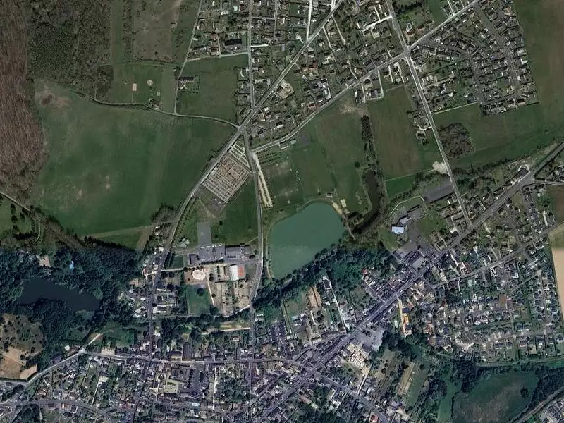 Terrain, 296 m²