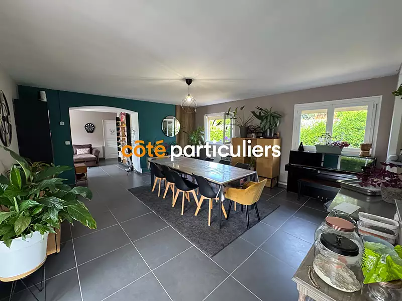 Maison, 153 m²