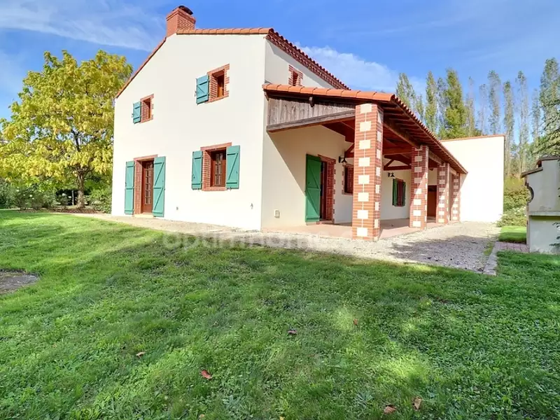 Maison, 205 m²