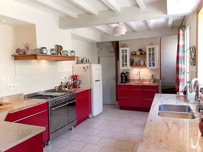 Maison, 215 m²