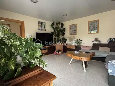 Maison, 84 m²