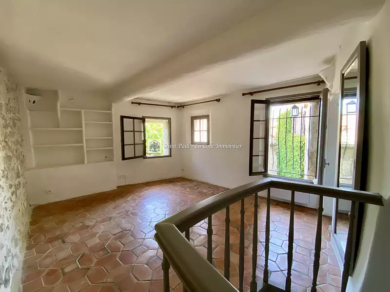 Maison, 300 m²