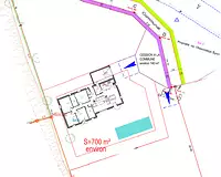 Terrain, 700 m²