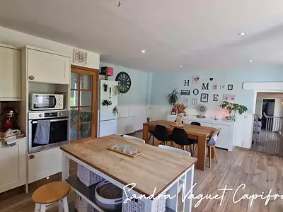 Maison, 167 m²