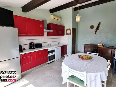 Maison, 190 m²