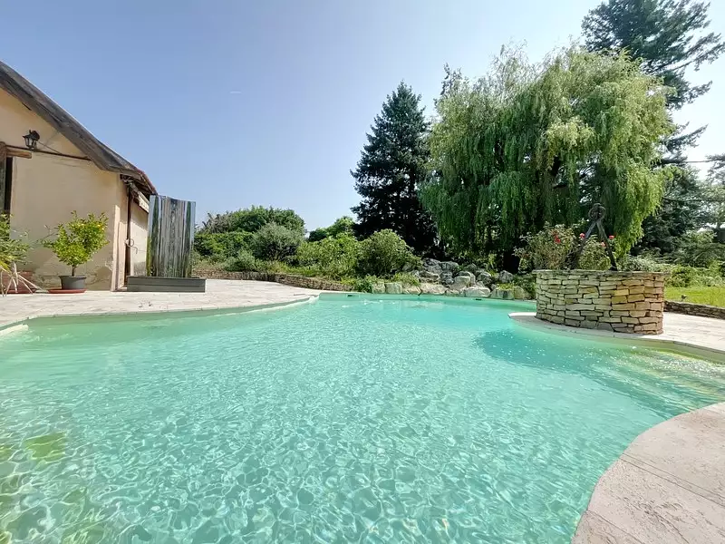 Maison, 277 m²