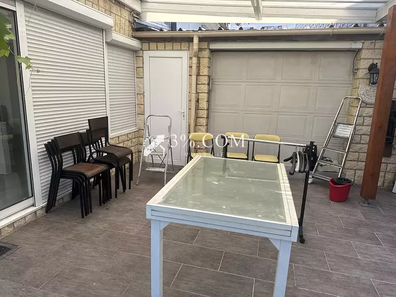 Maison, 148 m²