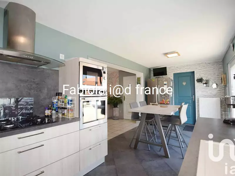 Maison, 192 m²