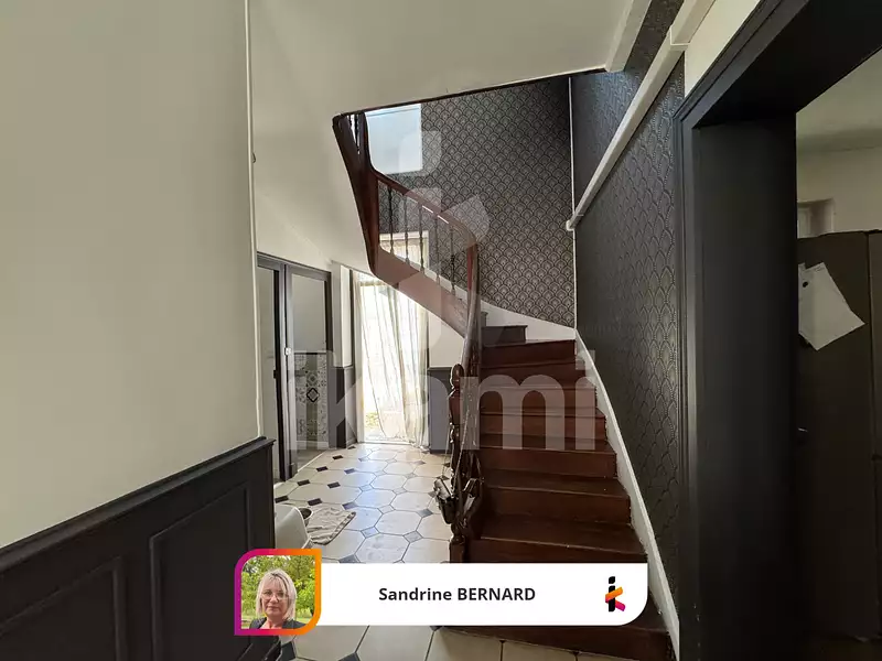 Maison, 227 m²