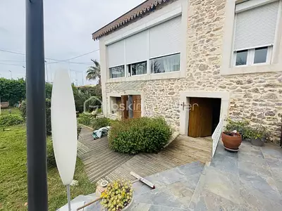 Maison, 200 m²