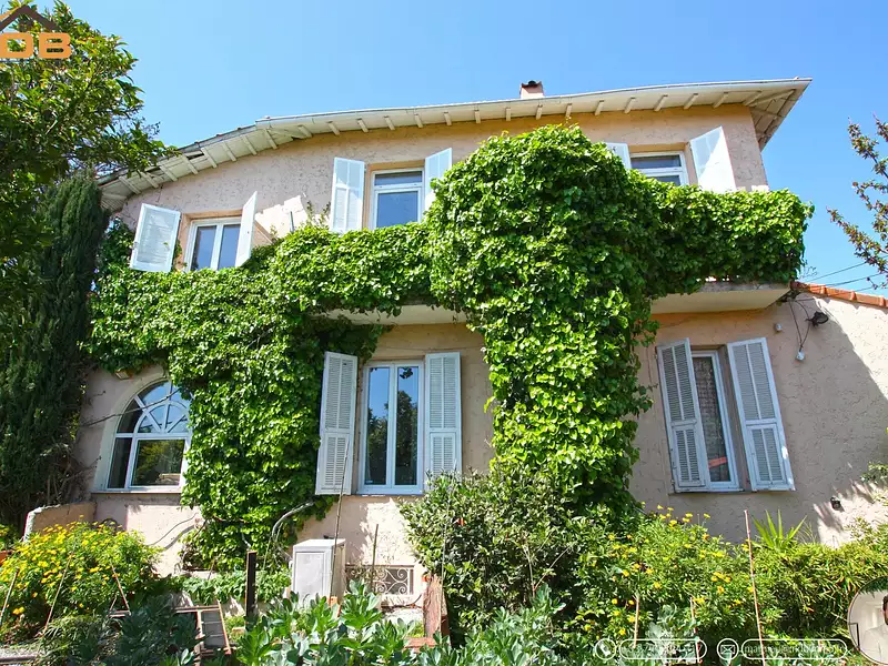 Maison, 201,87 m²