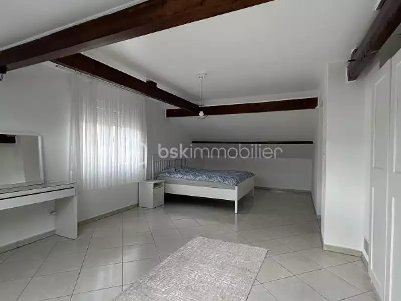 Maison, 157 m²