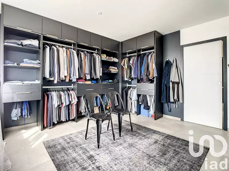 Maison, 200 m²