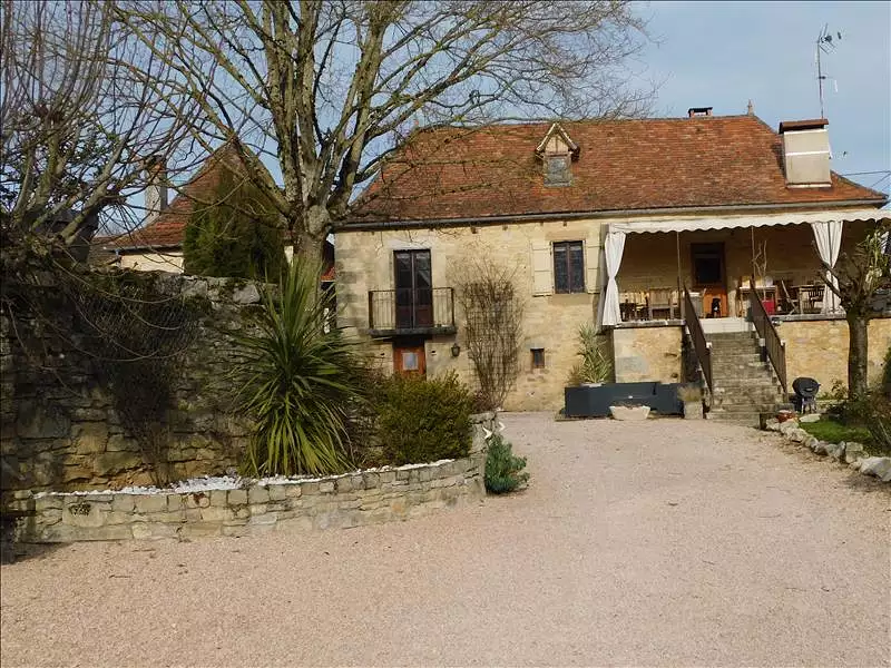 Maison, 202 m²