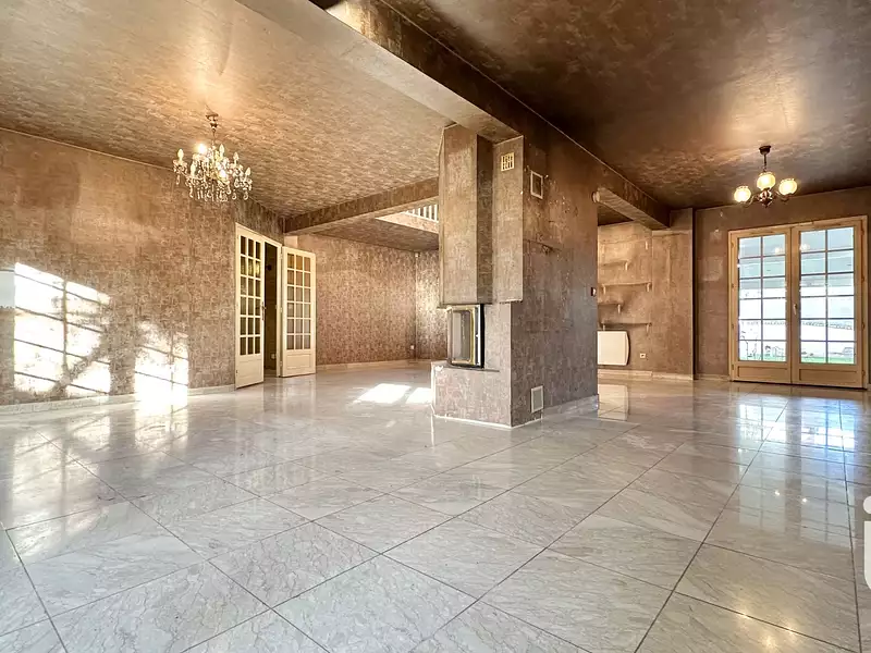Maison, 195 m²