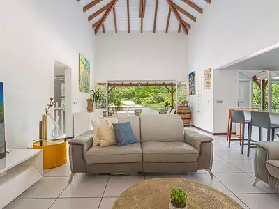 Maison, 240 m²