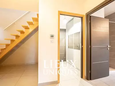 Maison, 218 m²