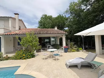 Maison, 230 m²