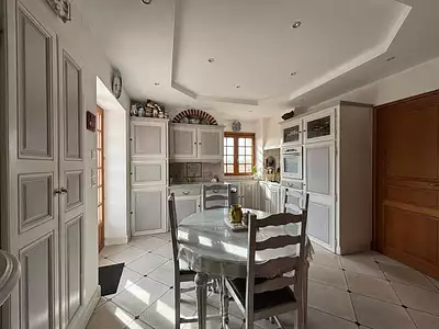 Maison, 175 m²