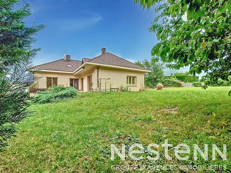 Maison, 250 m²