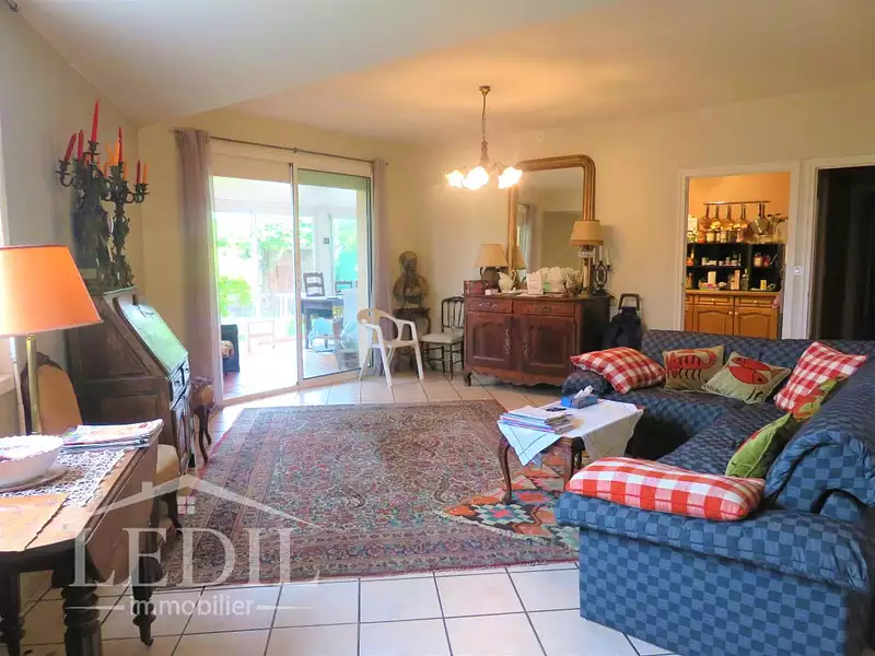 Maison, 98 m²