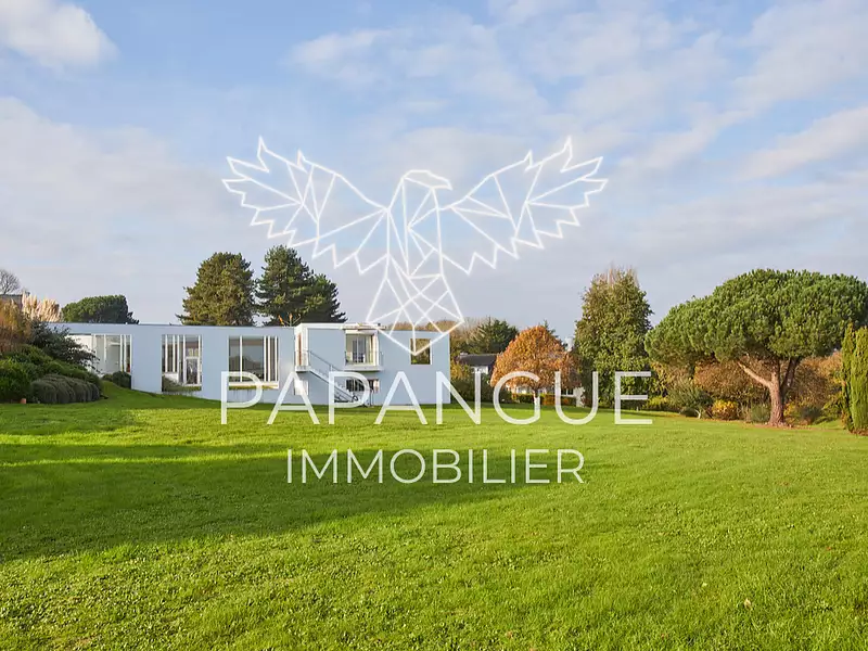 Maison, 248 m²