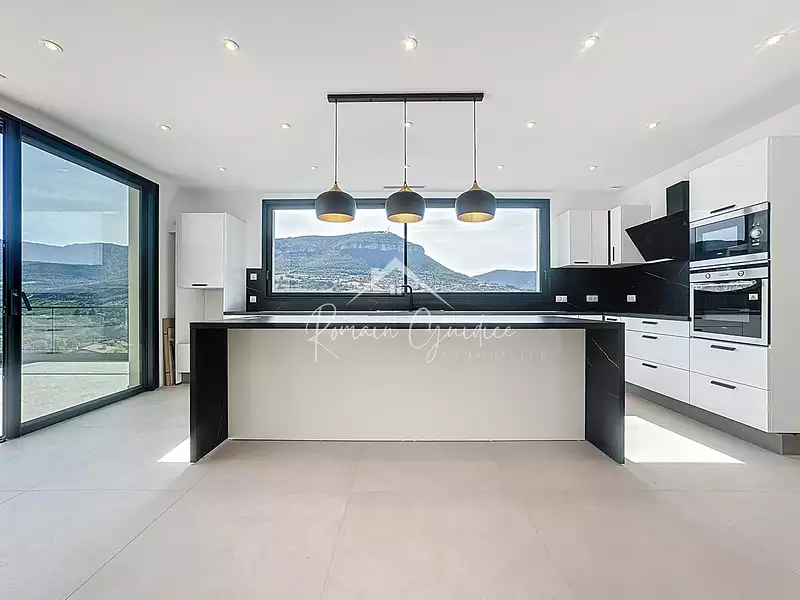 Maison, 124 m²