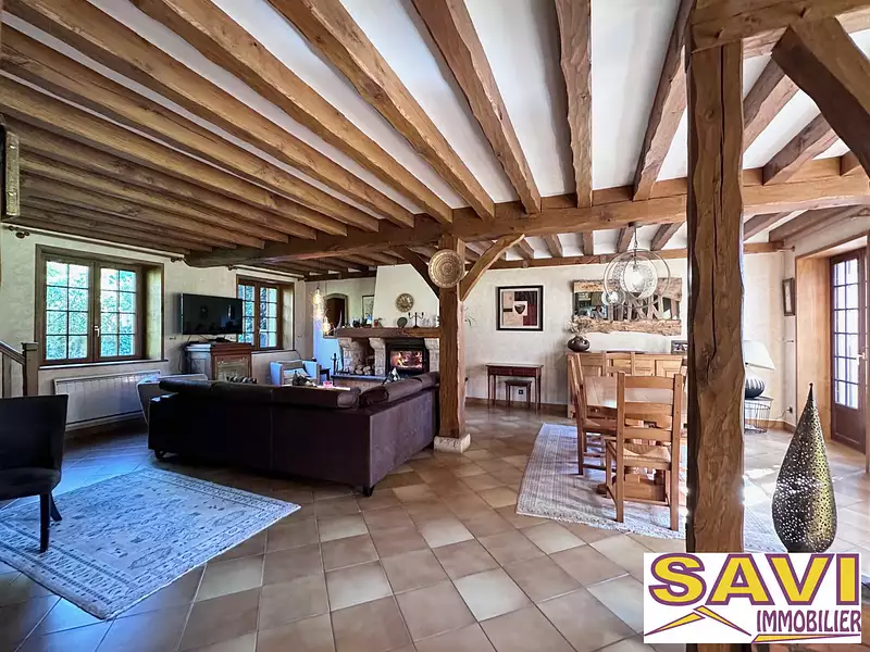 Maison, 270 m²
