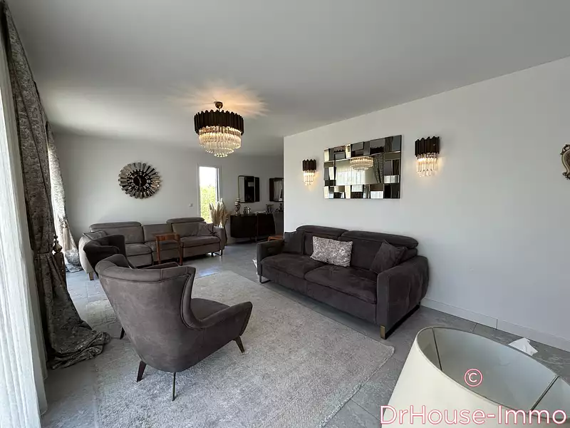 Maison, 136 m²