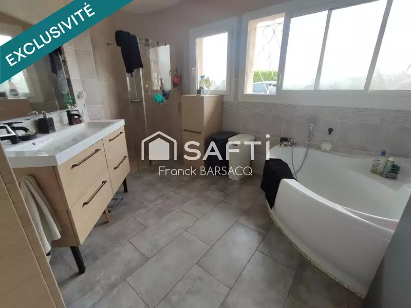 Maison, 127 m²