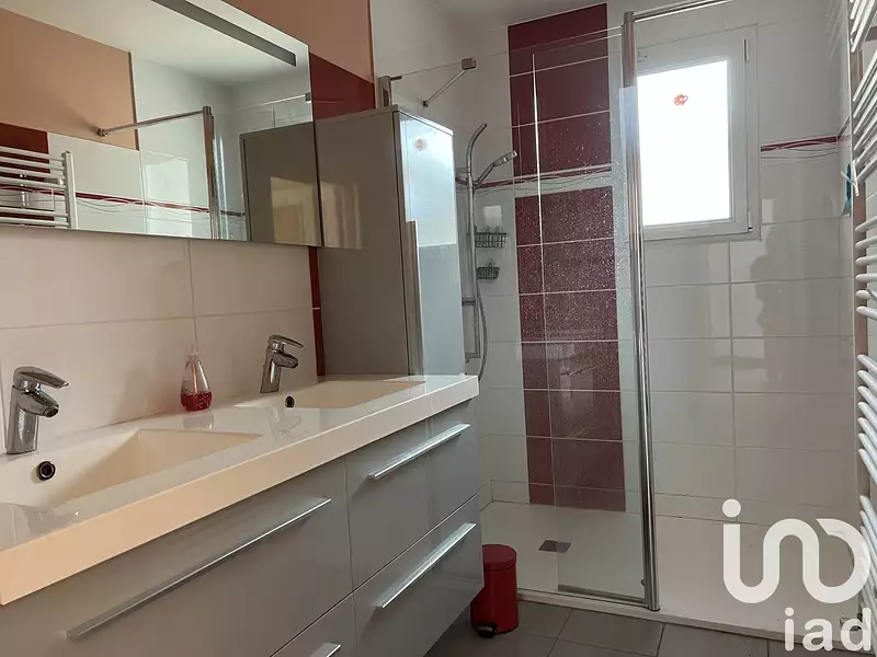 Maison, 142 m²