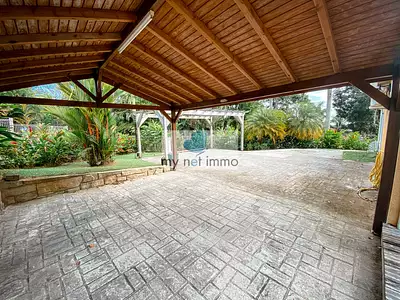 Maison, 168 m²