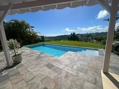 Maison, 210 m²