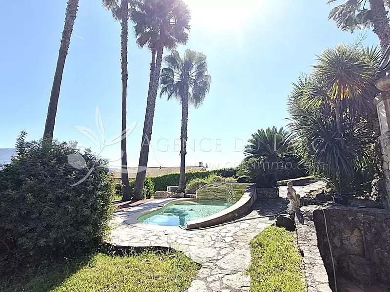 Maison, 180 m²