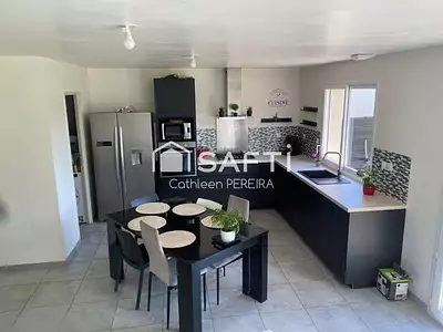 Maison, 107 m²