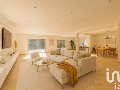 Maison, 295 m²