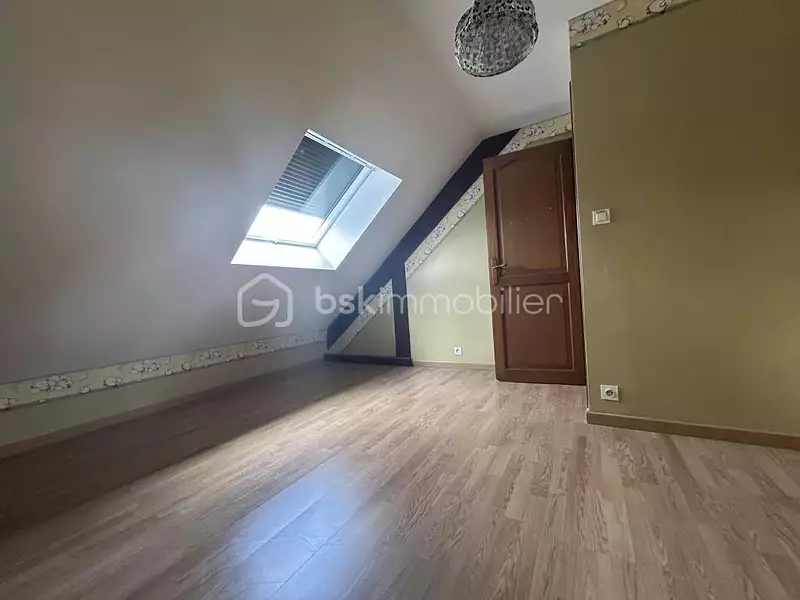 Maison, 220 m²