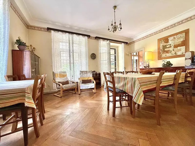 Maison, 410 m²