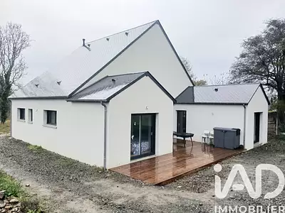 Maison, 143 m²