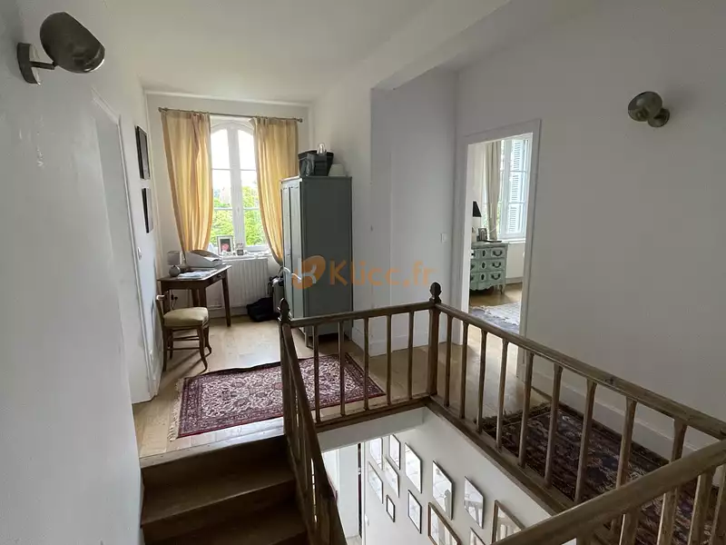 Maison, 190 m²