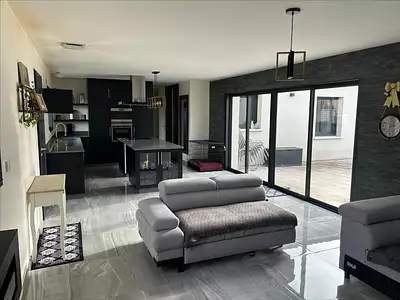 Maison, 140 m²