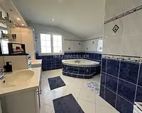 Maison, 383,5 m²