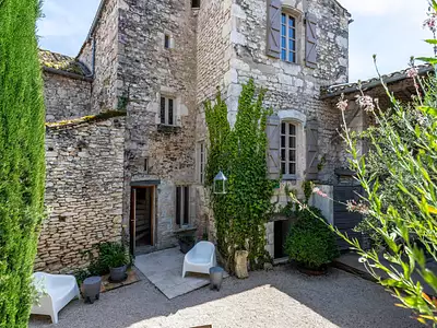 Maison, 400 m²