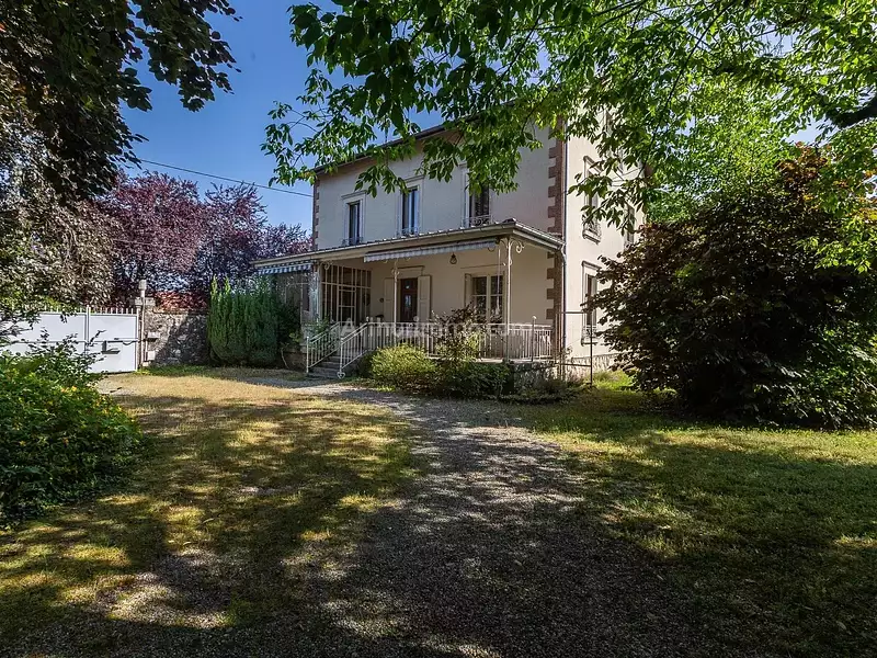 Maison, 210 m²