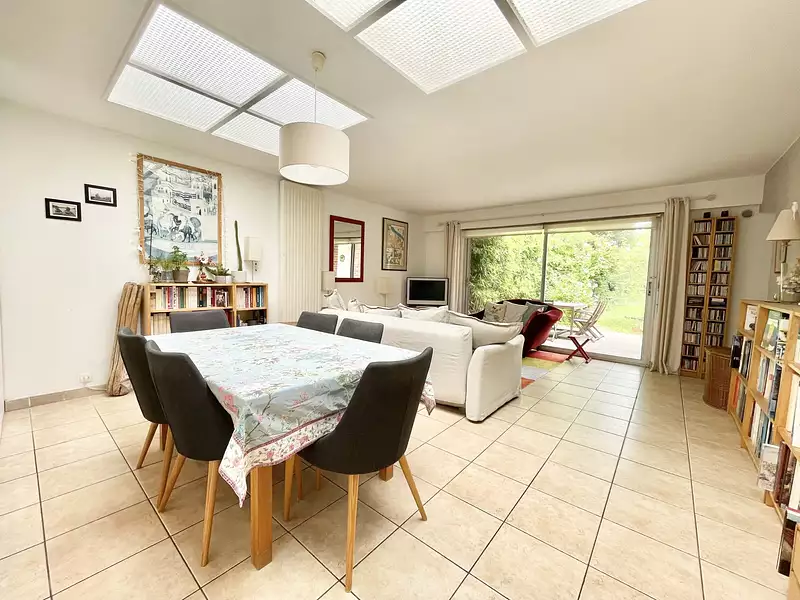 Maison, 160 m²
